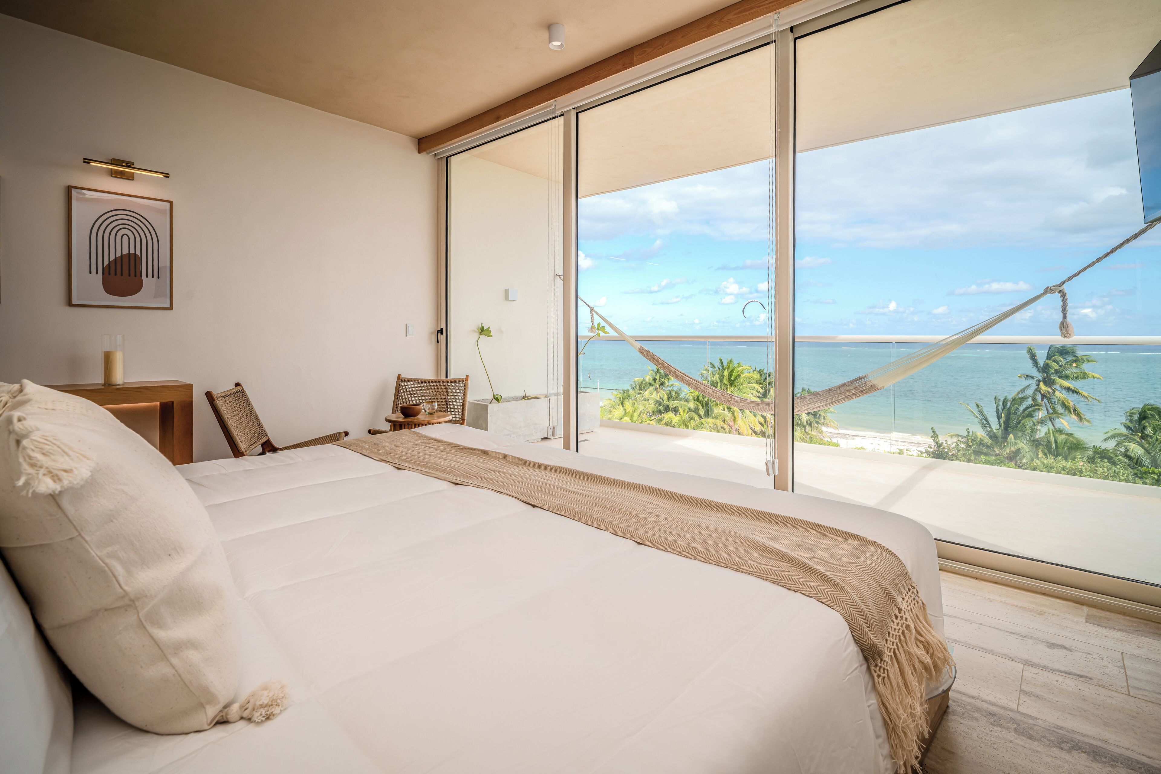 奢華開放式客房, 露台, 海景 | 高級寢具、記憶棉床墊、手提電腦工作空間、免費 Wi-Fi