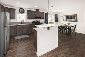 Private kitchen - Northfield Getaway- 3BED/2BA-Commerce City, Nice YARD, pets OK; (Commerce City)