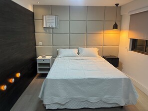 Iron/ironing board, WiFi, bed sheets - Elegant, fully equipped, and close to the beach. (Recife)