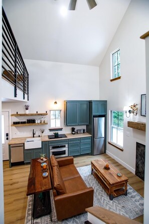 TV, fireplace - Pet-Friendly Two Bedroom Cabin Outside Ligonier, Near Hiking and Skiing (Ligonier)