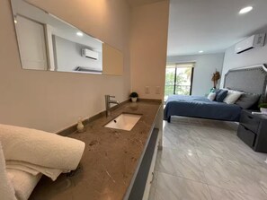 1 Schlafzimmer, kostenloses WLAN, Bettwäsche