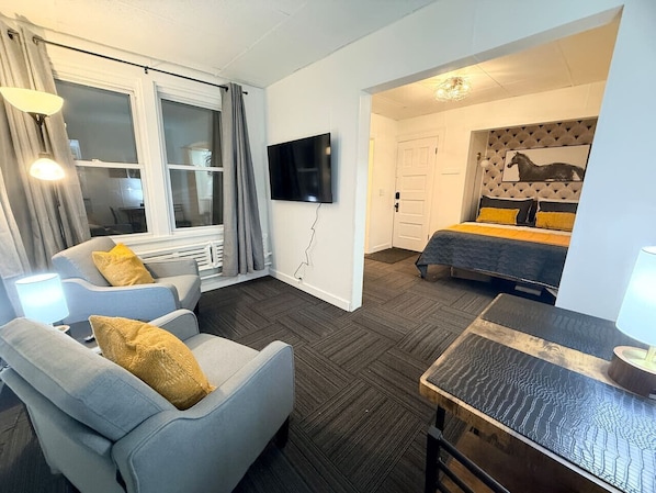 Strygejern/strygebræt, Wi-Fi, sengetøj