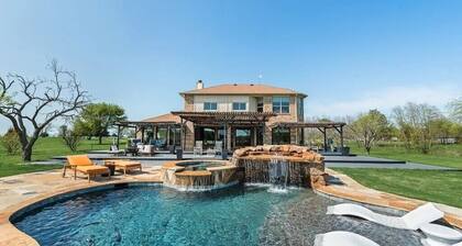 Lakefront home with heated pool on 12 acres