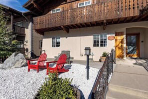 Exterior - Snowcreek-Downtown- Aspen - Hot Tub - Kitchenette (Leavenworth)