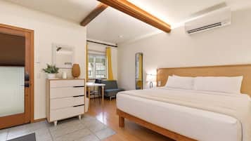 Desk, iron/ironing board, travel crib, WiFi