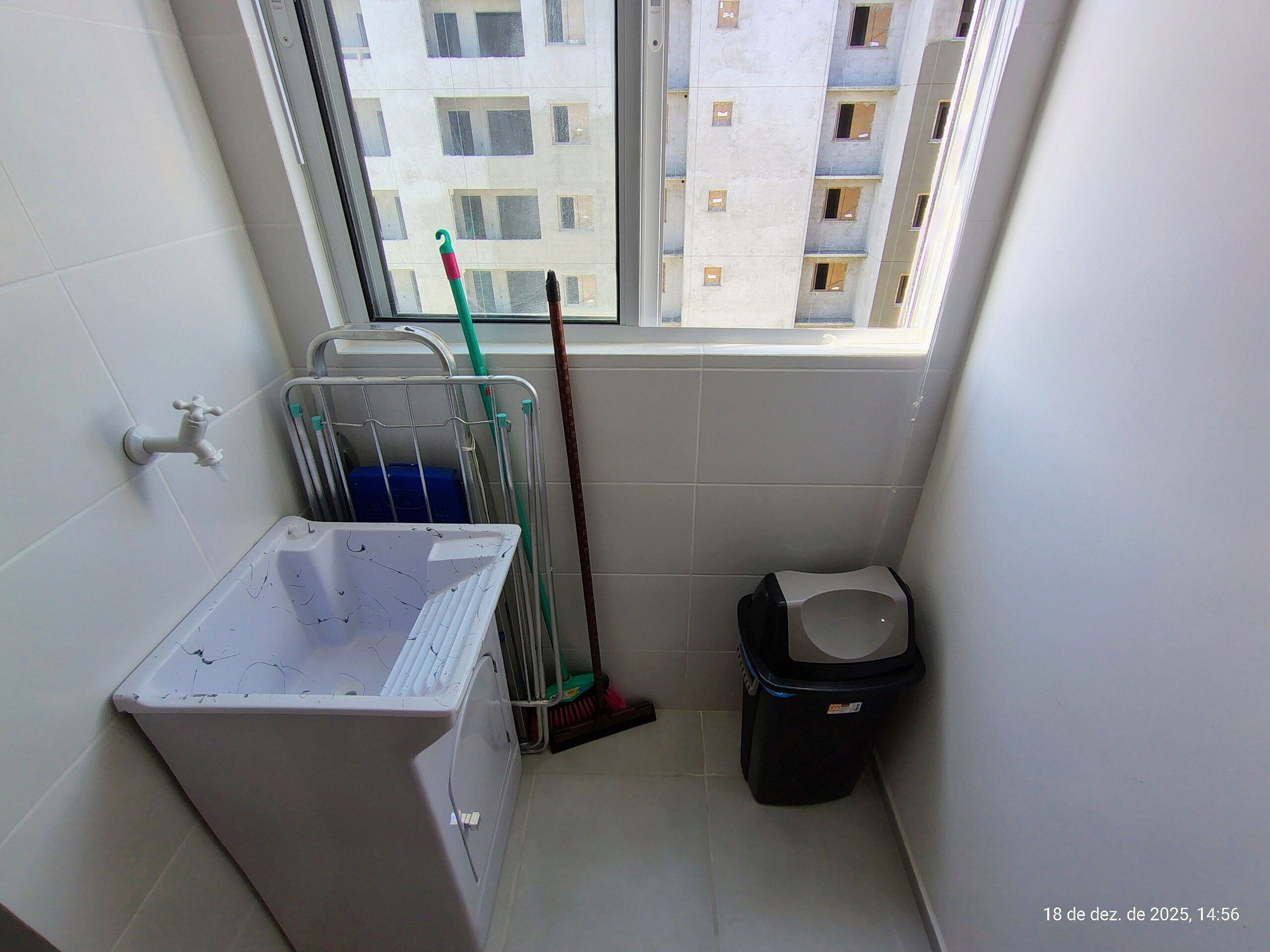 Basic Apartment | Interior