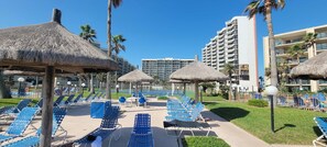 Property grounds - * Sleeps 10 * Direct Beach * Heated Pool * (South Padre Island)