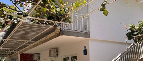 DĂ©tail de lâextĂ©rieur