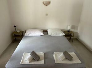 Internet, bed sheets - Apartments Adriana - One bedroom apartment Ružica 1 (Podaca)