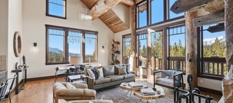 Fabulous New Rental 5-bedroom 5.5 bath house, with private ski in/out lodge