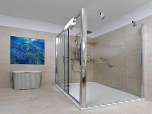Shower, hair dryer, towels - Magnolia Art Studio - Studio (Dubrovnik)
