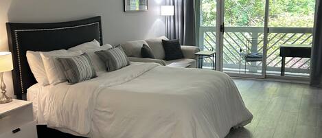 1 habitación, tabla de planchar con plancha, wifi gratis y ropa de cama