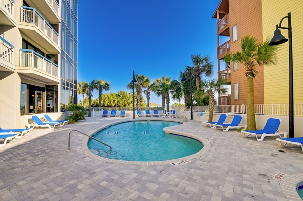 Pool - Steps to Shore: Golden Mile Myrtle Beach Condo! (Myrtle Beach)