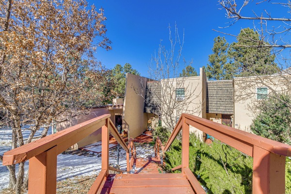 Exterior | Single-Story Studio