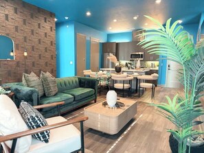 TV, fireplace, offices - Lux at Nichols | Fort Worth TX | Same Day Bookings (Fort Worth)