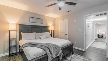 Fer et planche Ă repasser, Wi-Fi, draps fournis