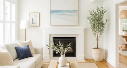 Lovely 4-bedroom house with pool in charming Falmouth, Cape Cod