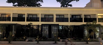 The Garden Hotel Mandeville