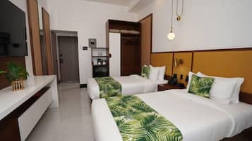 In-room safe, desk, laptop workspace, blackout curtains