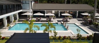 The Garden Hotel Mandeville