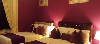 2 Bedroom Exec Suite-sleeps 7-pets-parking-wifi