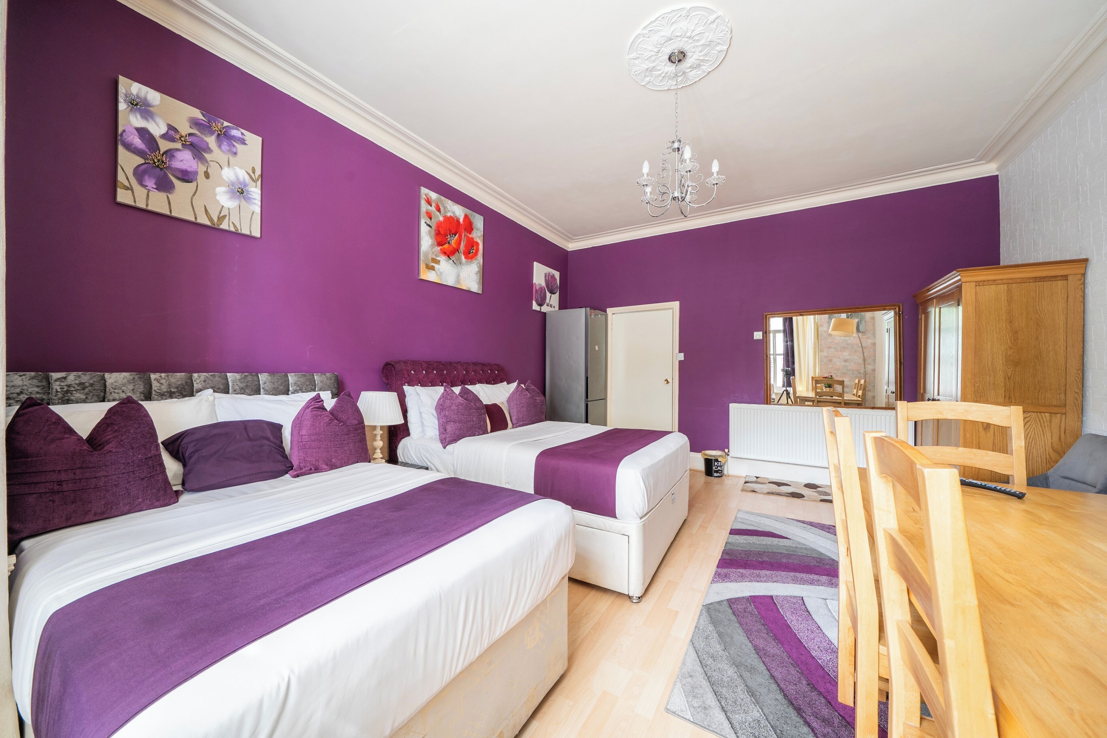 2 bedrooms, iron/ironing board, free WiFi, bed sheets