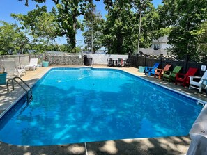 Pool - The Grand View on Pistakee Lake | Pool, Pier & Stunning Panoramic Lake Views (Fox Lake)