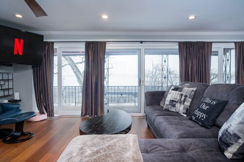 The Grand View on Pistakee Lake | Pool, Pier & Stunning Panoramic Lake Views