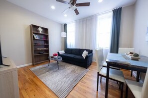 Living area - Sunny 4BR/2BA Retreat in Morningside Heights, NYC (New York)
