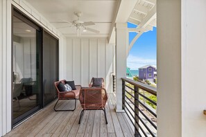 Terrace/patio - The Coastal Palm (Kure Beach)
