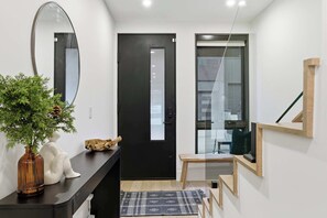Interior - Walk to Sunrise Gondola • 5BR Townhome w/ Hot Tub (Park City)