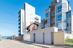 Apartamento básico | Fachada