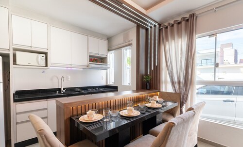 Apartment 100m From Tabuleiro Beachfront Cir0102