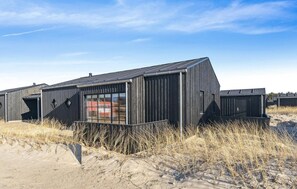 Exterior - Cozy home in Løkken with WiFi (Løkken)