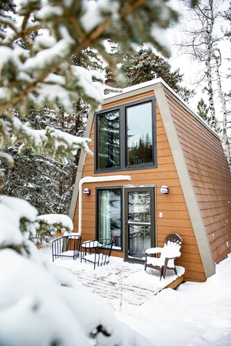 On Mountain Time - Cozy A-Frame Retreat