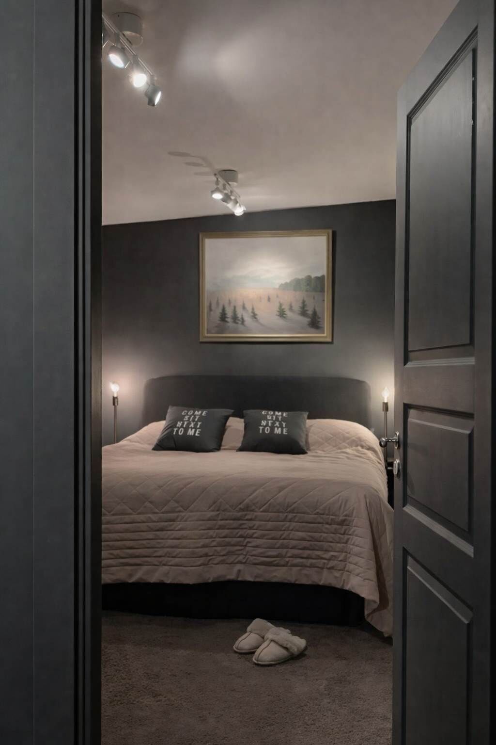 4 室のベッドルーム、アイロン / アイロン台、WiFi、ベッドシーツ