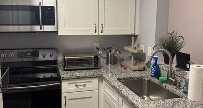 3-bedroom updated condo in a quiet and peaceful neighborhood