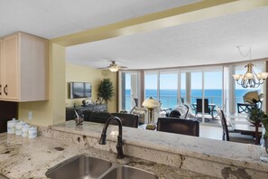 Interior - Sun, Sand & Serenity at Long Beach – Beachfront Views W/Free Beach Chair Service (Panama City Beach)