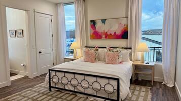 2 chambres, bureau, Wi-Fi gratuit, draps fournis