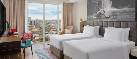 高級客房 | 免費迷你吧物品、客房內保險箱、隔音、熨斗/熨衣板