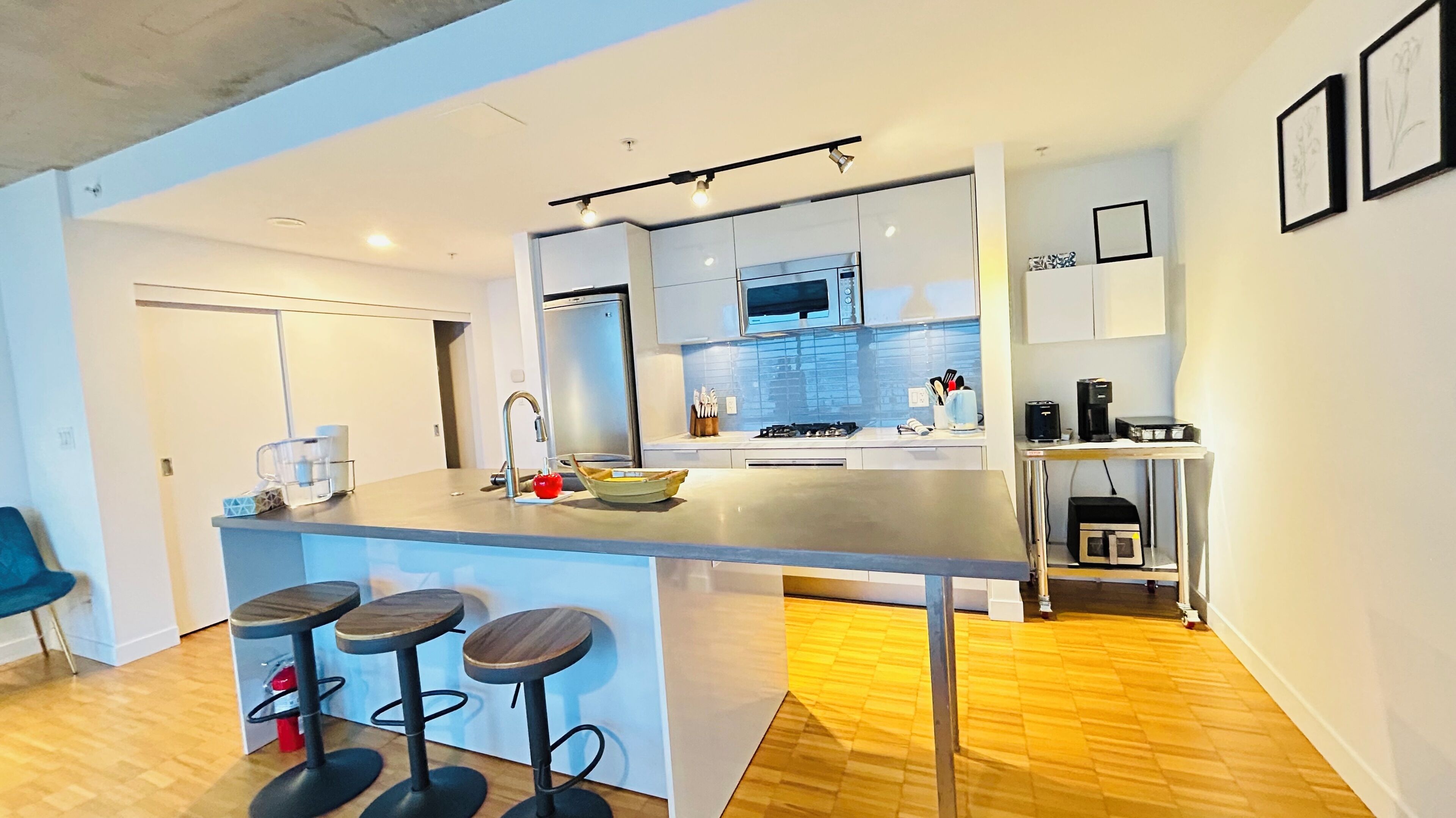 Family Condo, 2 Bedrooms, Balcony, Ocean View | Private kitchen