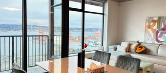 Ocean View Condo . Downtown Vancouver