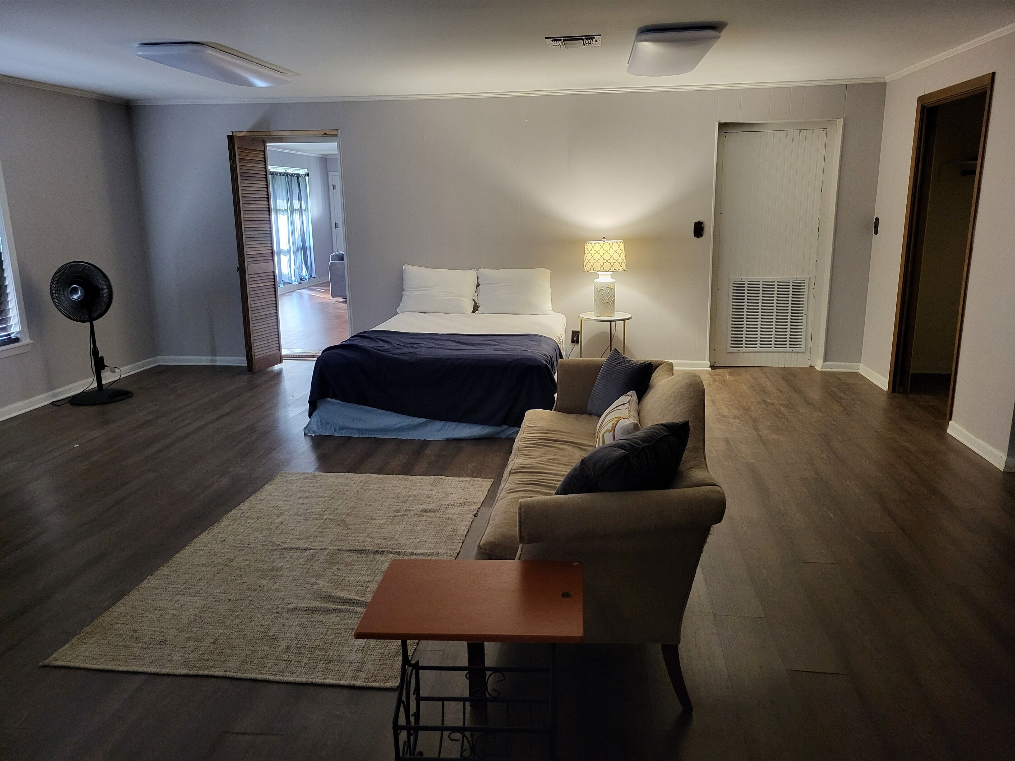 Accès Internet, draps fournis