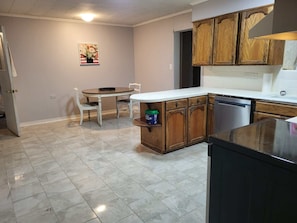 Interior - Spacious 4-bedroom house in welcoming West Monroe with AC (West Monroe)