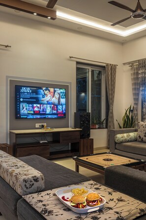 Living area - Neo Retro (Lonavala)