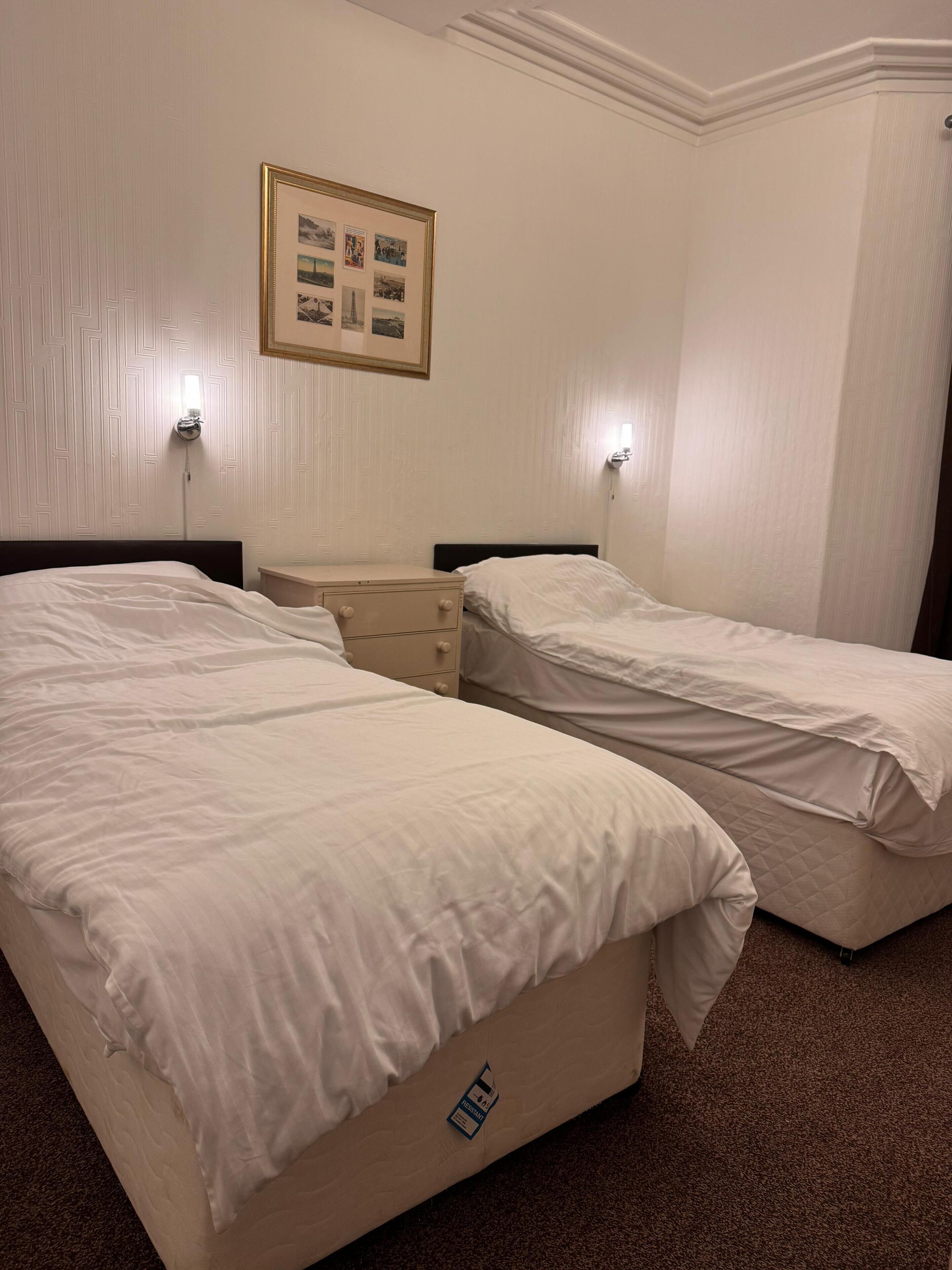 Classic Double Room, Sea View | In-room safe, desk, blackout drapes, free WiFi