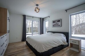 3 bedrooms, iron/ironing board, travel cot, WiFi - Chalet Le Greenwood - Mountain View & Private Spa (Mont blanc)