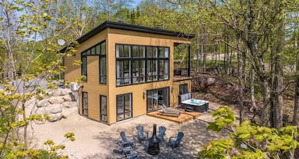 Chalet Le Greenwood - Mountain View & Private Spa