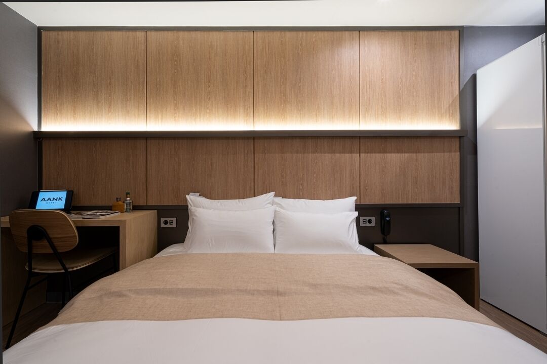 Business Suite | 高档床上用品、免费 WiFi、床单