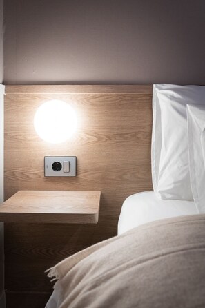 Standard + Styler | Premium bedding, free WiFi, bed sheets - Anook Hotel DaejeonYongjeon 1st (Daejeon)